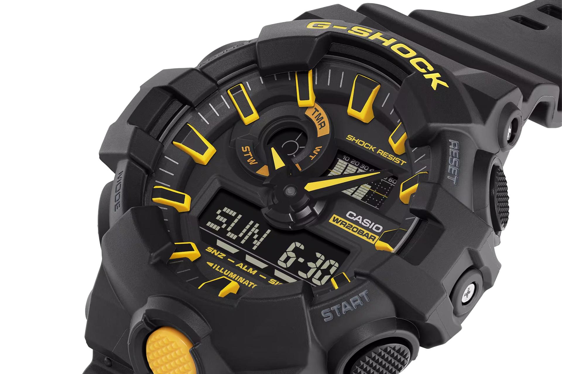 لبه سمت راست ساعت مچی مردانه کاسیو جی شاک GA-700CY-1A