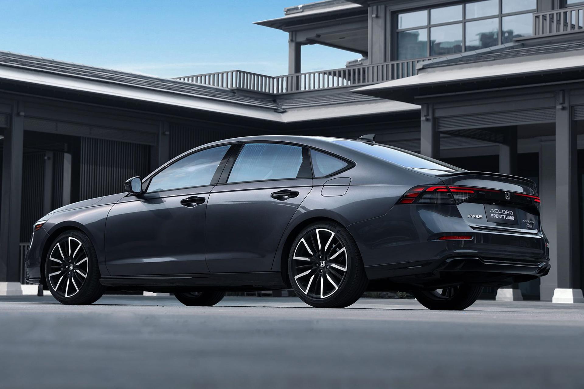 خودرو هوندا آکورد Honda Accord 2025 نمای جانبی و پشت