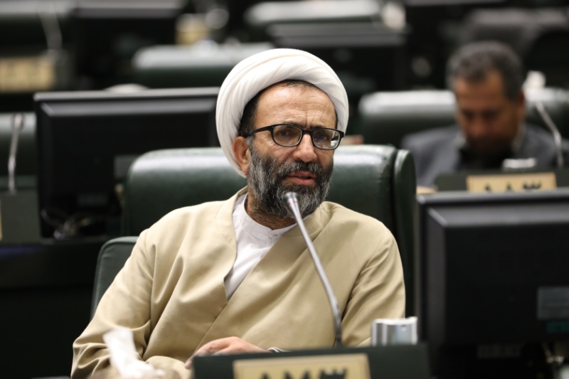 عضو هیأت رئیسه مجلس: اصلاح قانون دانش‌بنیان یک میلیارد دلار ارزآوری داشت