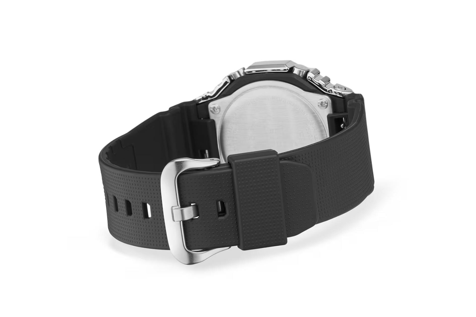 نمای پشت ساعت مچی مردانه کاسیو جی شاک GBM-2100A-1A3