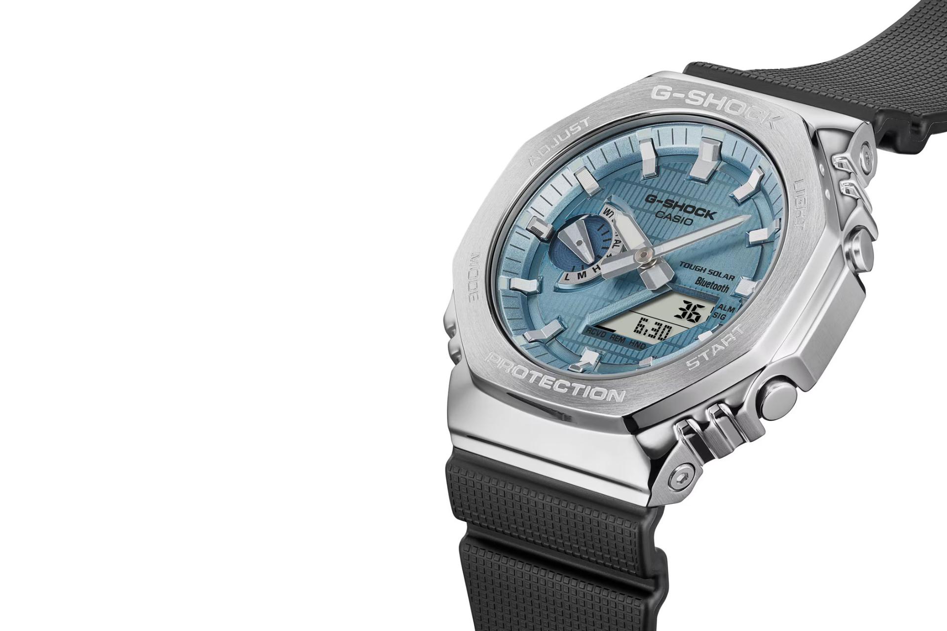 نمای کنار ساعت مچی مردانه کاسیو جی شاک GBM-2100A-1A2