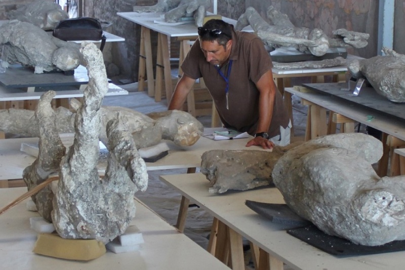 معمای جدید پمپئی؛ چرا قربانیان فوران وسط تابستان لباس پشمی پوشیده بودند؟