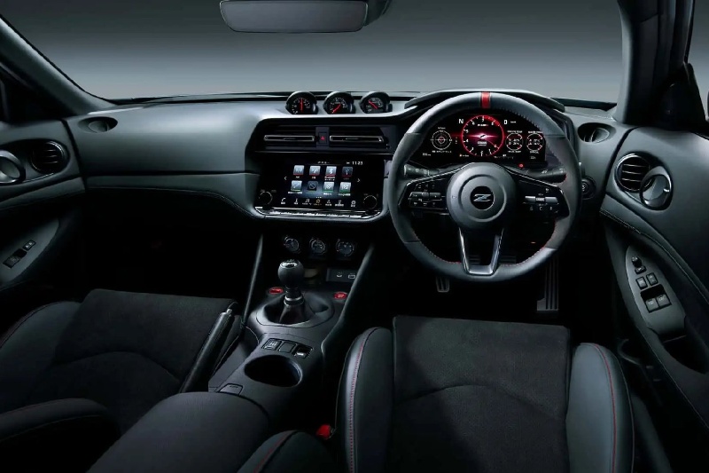 مدل دنده‌دستی نیسان زد نیسمو رونمایی شد؛ یک خودرو بسیار هیجان‌انگیز