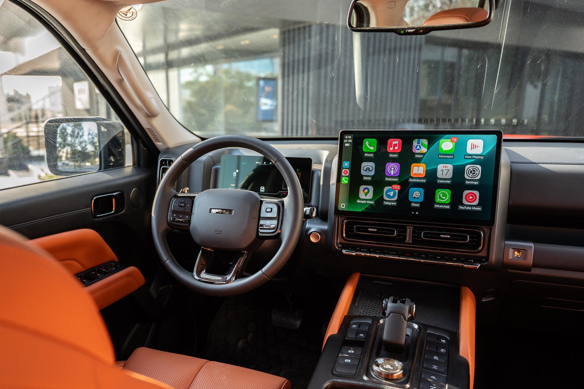 خودرو هاوال Haval H9 2024 نمای داخل و پشت فرمان