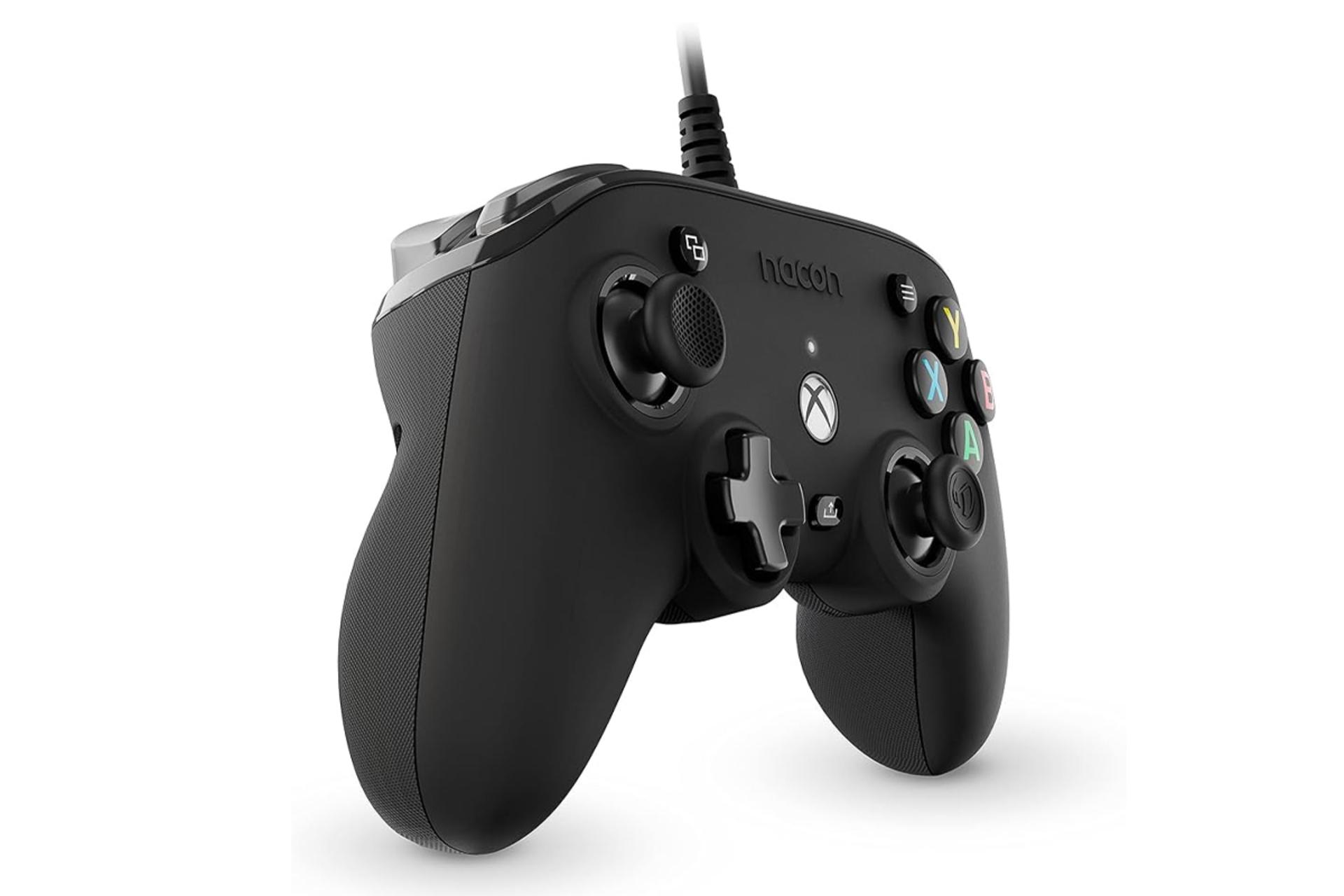 نمای سمت چپ دسته بازی نیکان Pro Compact