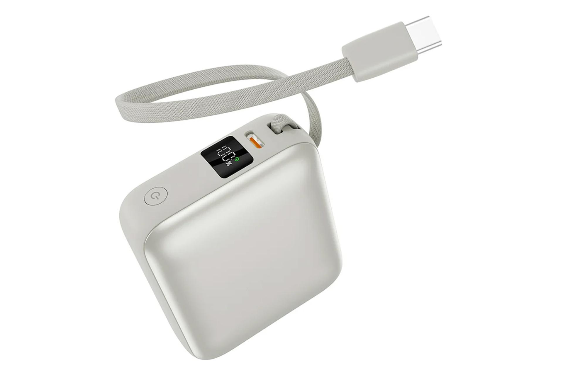 پاور بانک کیو سی وای PB10C با ظرفیت 10000 میلی‌آمپر ساعت رنگ سفید