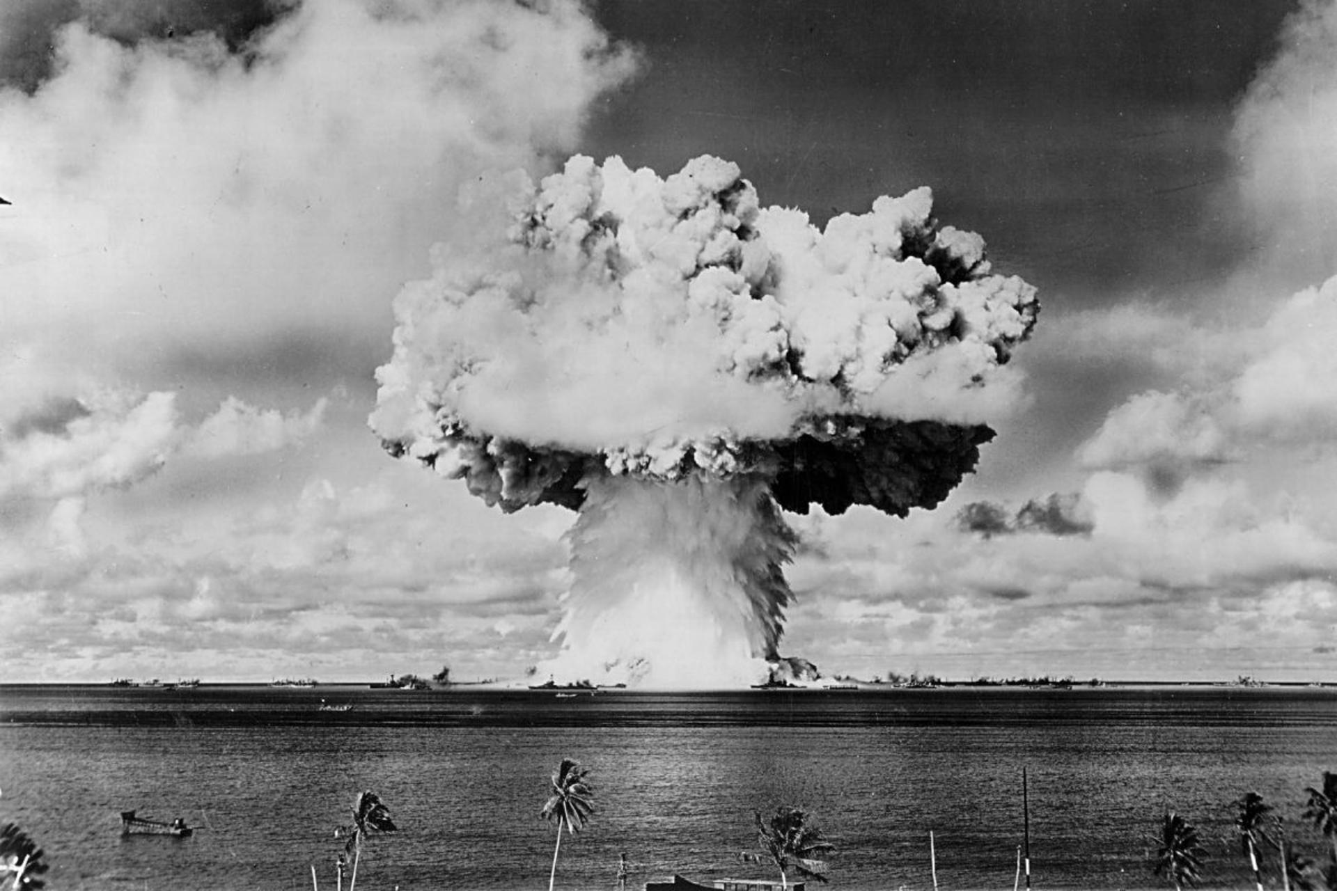 شلیک به خود؛ تمام دفعاتی که آمریکا به‌اشتباه روی خودش بمب اتم انداخت