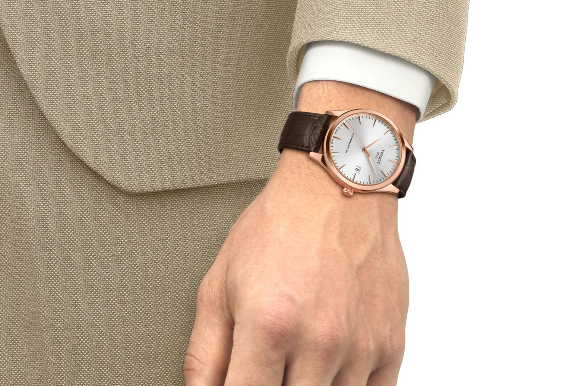 کاربری ساعت مچی مردانه تیسوت Tissot Classic Dream 40mm T158.407.36.031.00