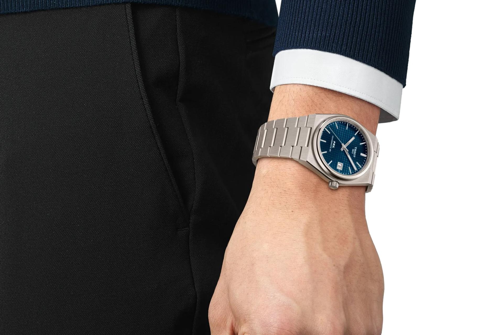 کاربری ساعت مچی مردانه تیسوت Tissot PRX Titanium 38mm T137.807.44.041.00