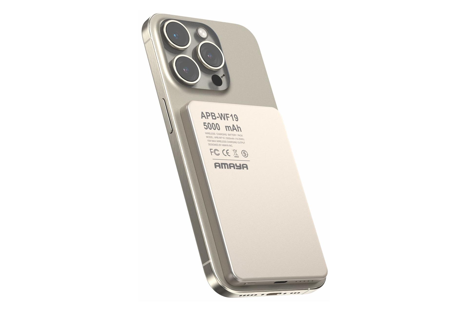 پاور بانک آمایا Amaya APB-WF19 5000mAh در حال شارژ