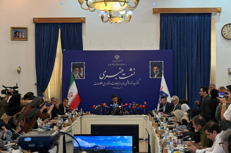 وزیر ارتباطات: فرایند قطعی اینترنت دیگر شفاف خواهد شد/ محدود