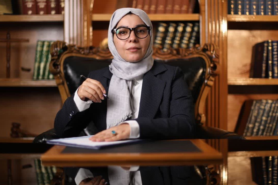 مشاوره با وکیل ملکی محبوبه حجتیان