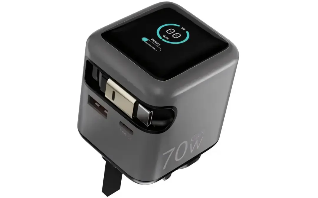 شارژر ۷۰ وات (70W) با نمایشگر دیجیتال و درگاه تایپ سی
