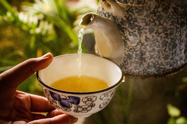 خواص چای سبز؛ نوشیدنی محبوب افراد سالم
