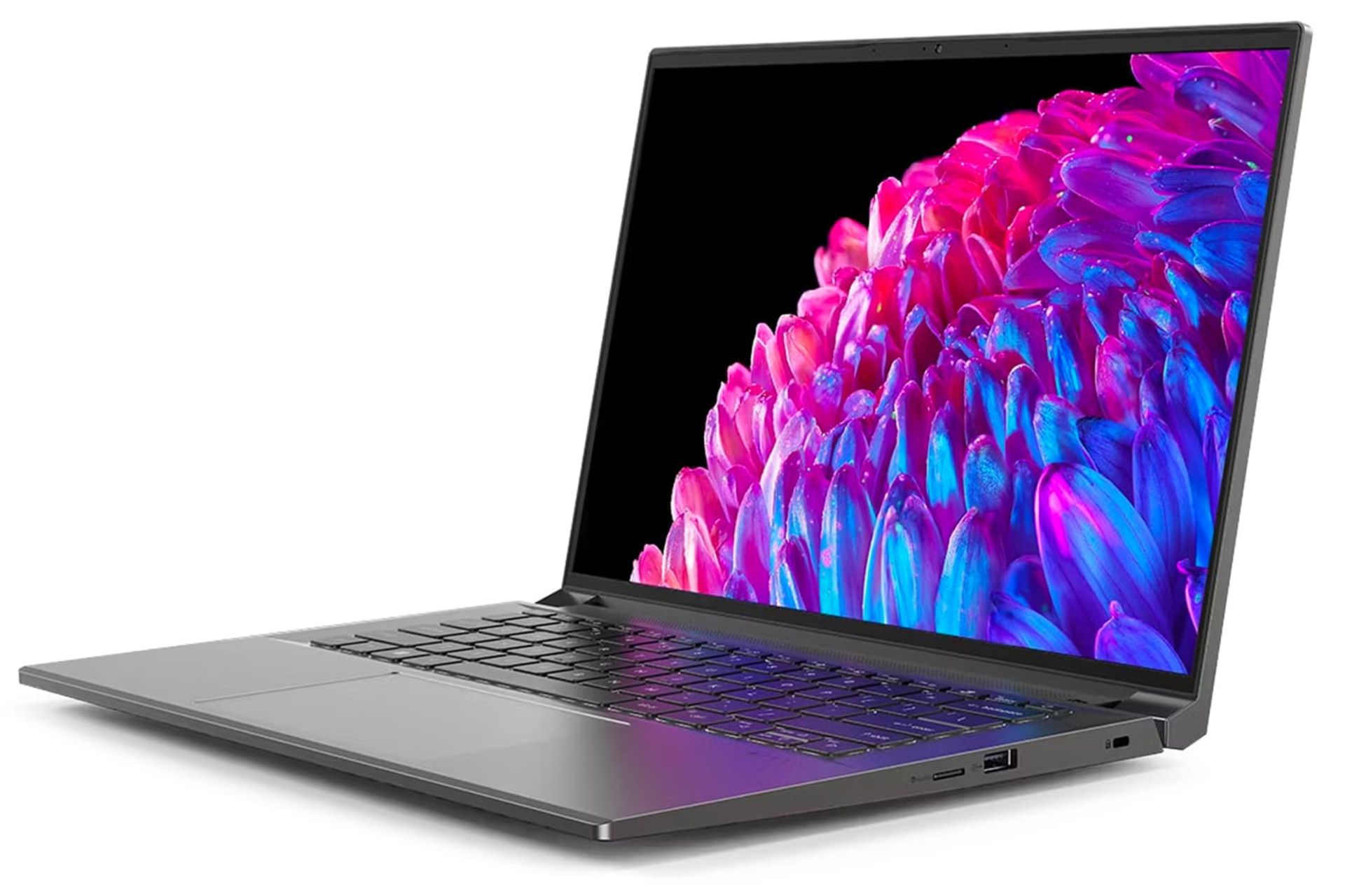 لپ تاپ ایسر سوییفت Acer Swift 2024 نمای سه رخ