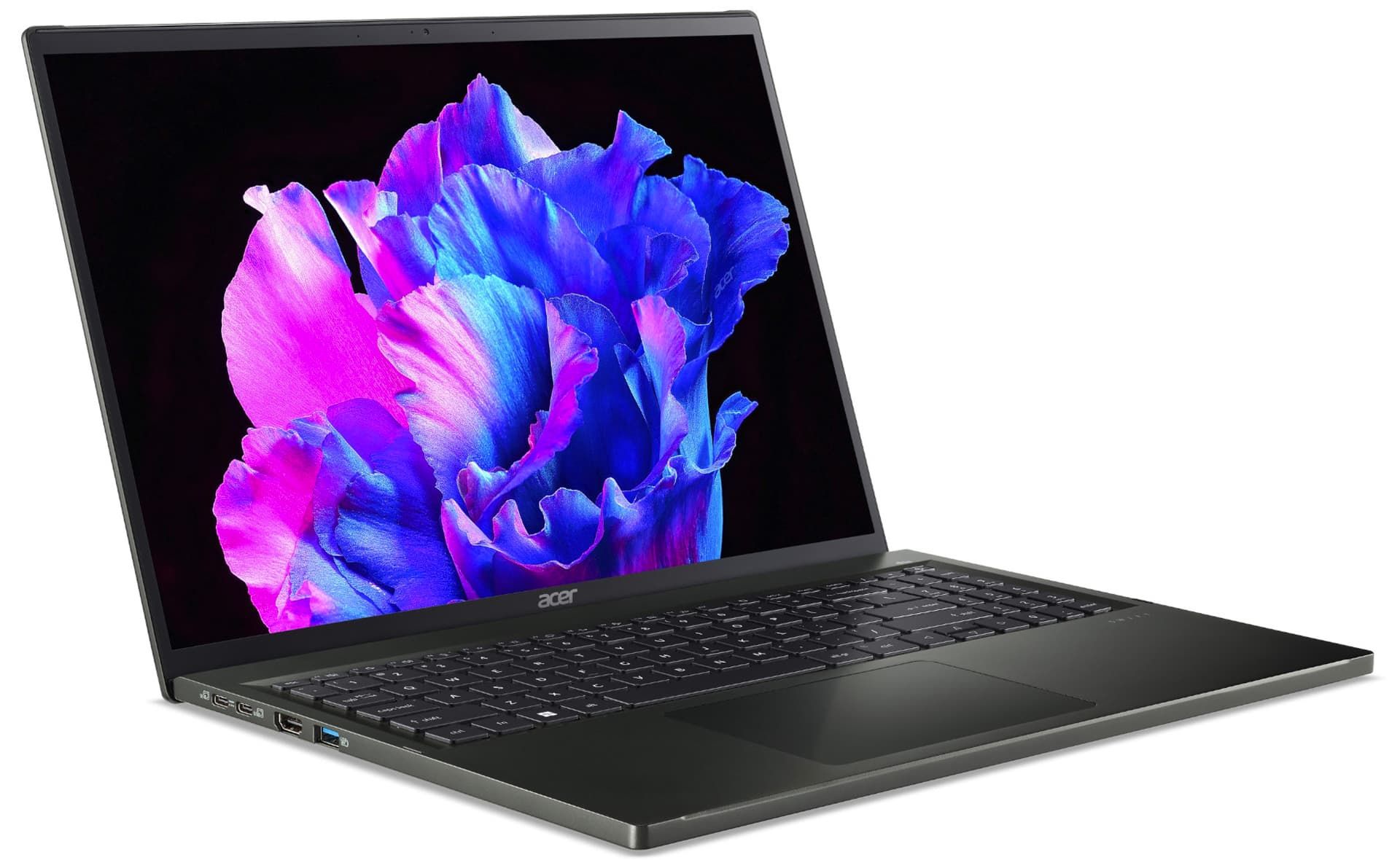 لپ تاپ Acer Swift Edge 16 2023 از نمای جلو