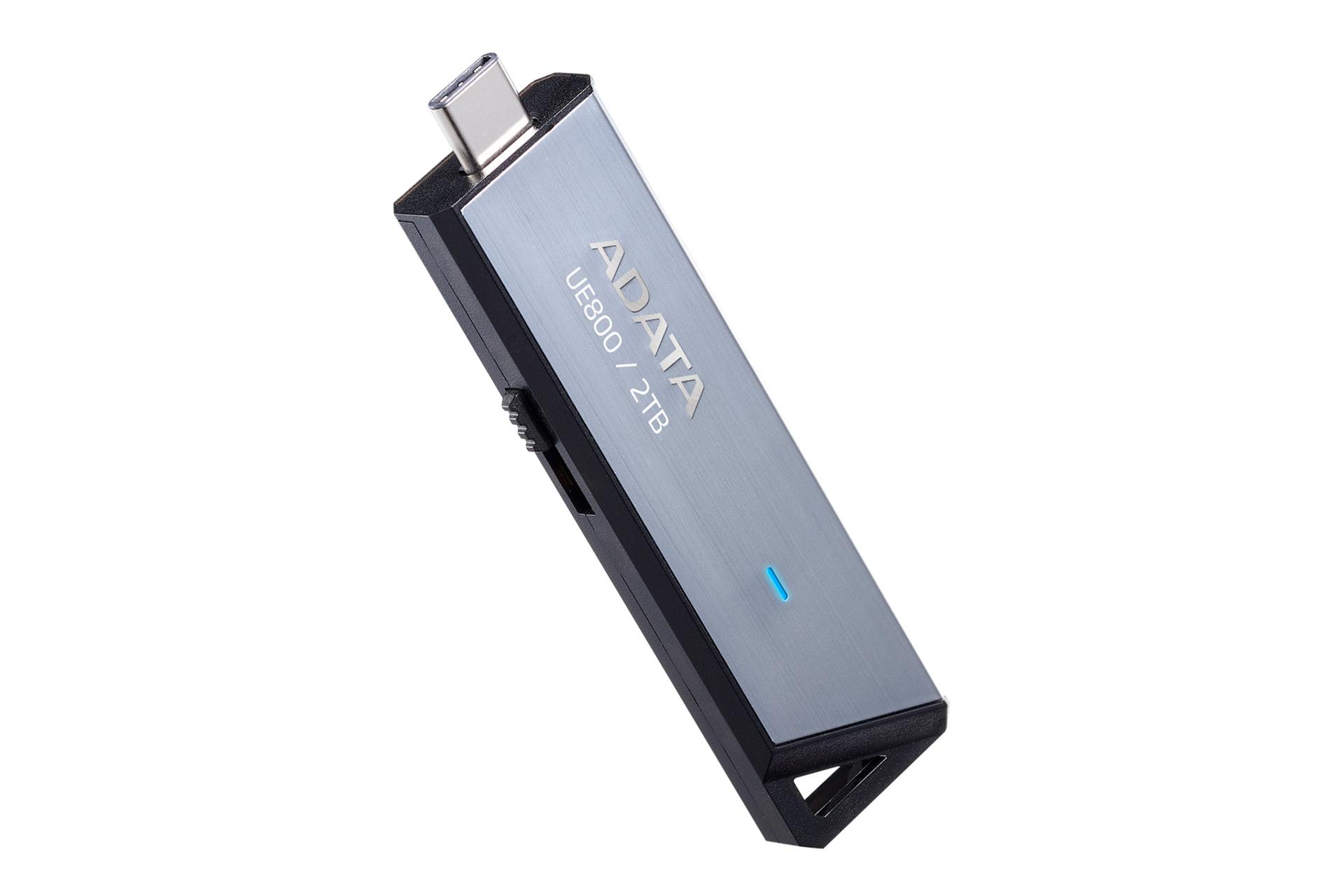 نمای کناری فلش مموری ای دیتا ADATA UE800 2TB USB 3.2
