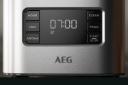 قهوه ساز آ ا گ AEG CM5-1-6ST نمای نمایشگر