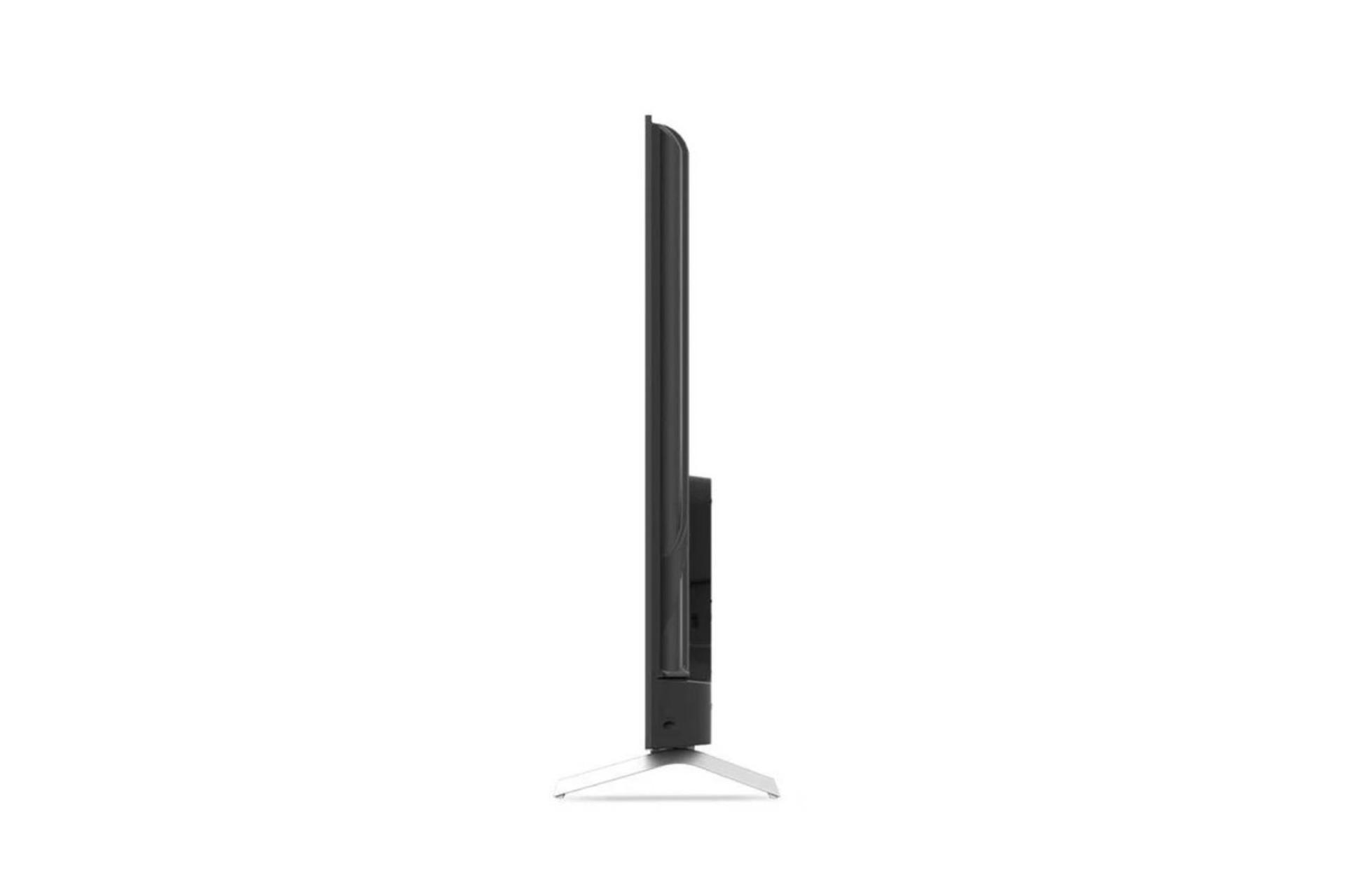 نمای کنار تلویزیون آیوا ZQ-GX5H65UHD مدل 65 اینچ