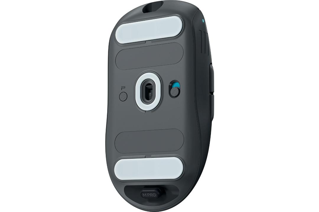 موس Pro Wireless الین‌ور از نمای کف