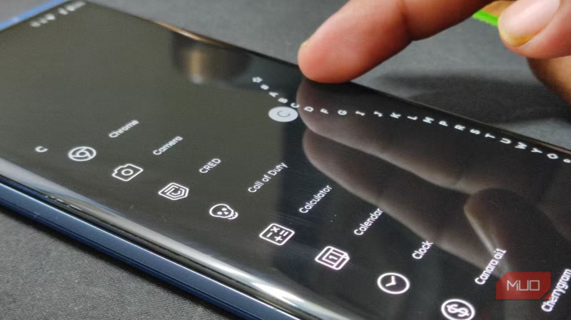 منوی الفبایی  Niagara Launcher 