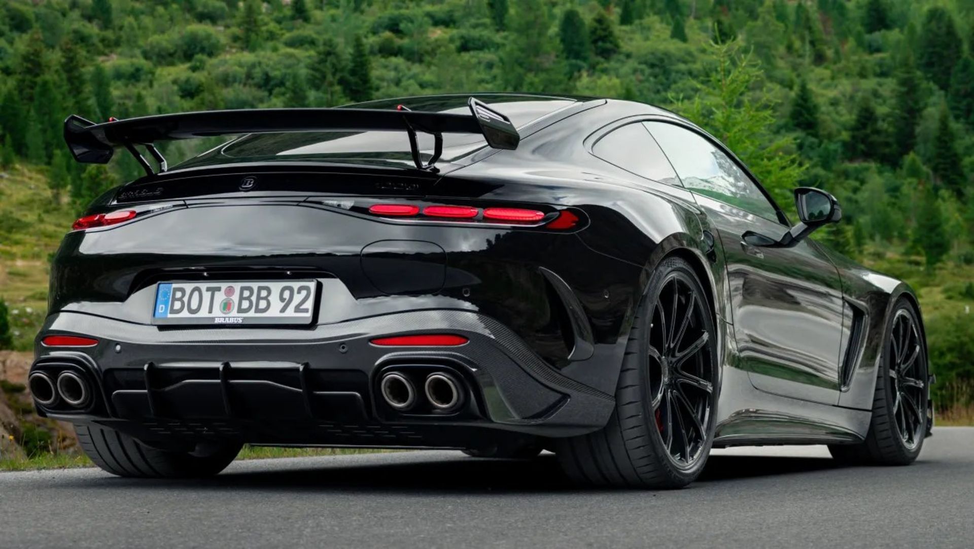 مرسدس بنز ای ام جی Brabus 1000