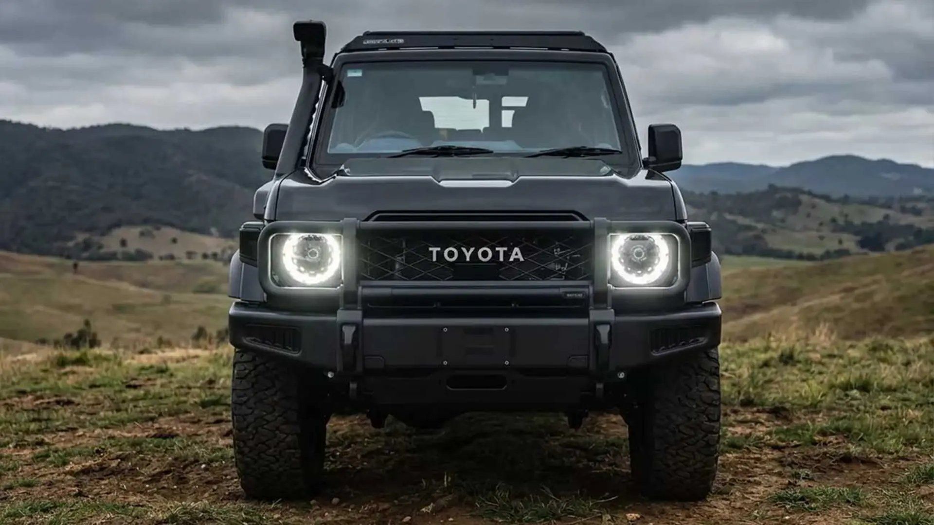 لندکروزر سری ۷۰ واگن GXL