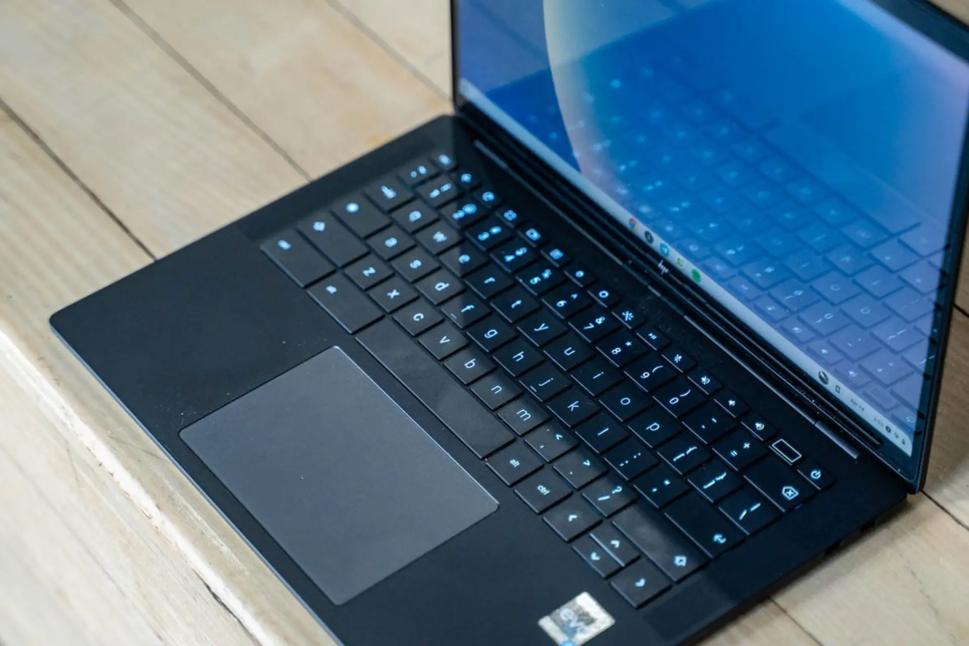 اندروید دسکتاپ روی لپ تاپ