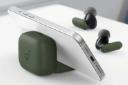 محفظه شارژ ایرباد بی سیم انکر SoundCore P30i با قابلیت تبدبل به استند رنگ سبز