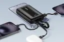 پاور بانک انکر Anker Zolo A1680 10000mAh در حال شارژ