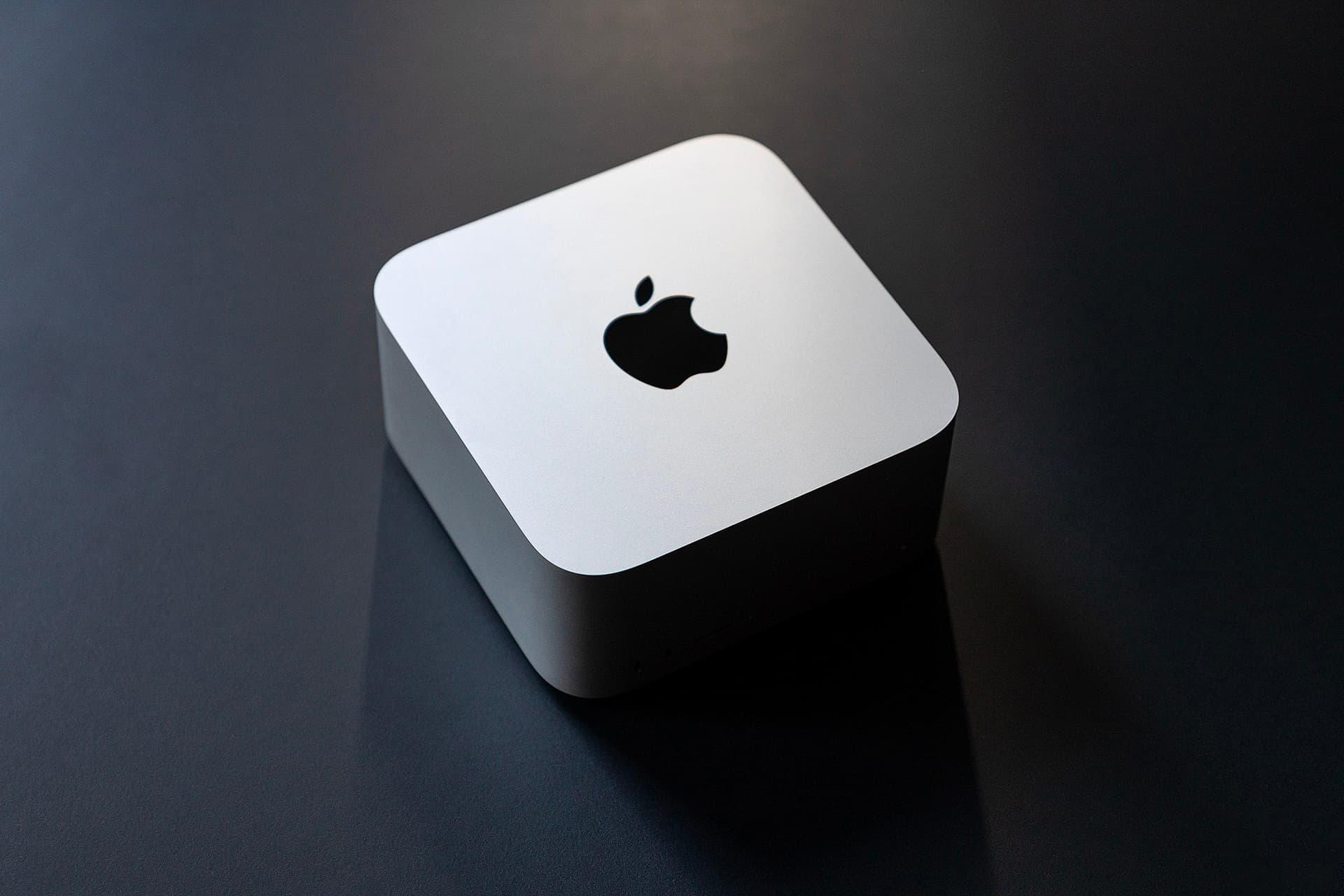 مرجع متخصصين ايران مك استوديو اپل / Apple Mac Studio از نماي بالا