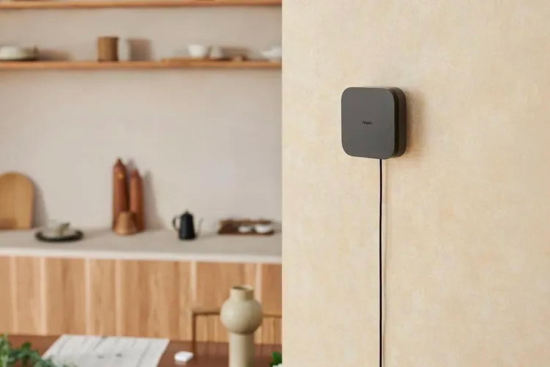 Hub M3 نصب شده روی دیوار
