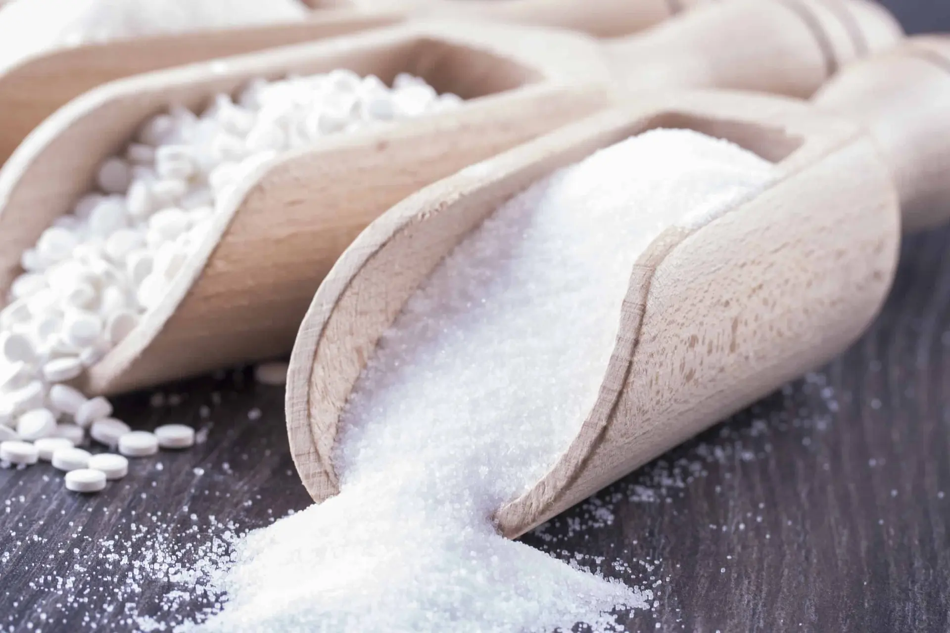  آسپارتام شیرین‌کننده مصنوعی