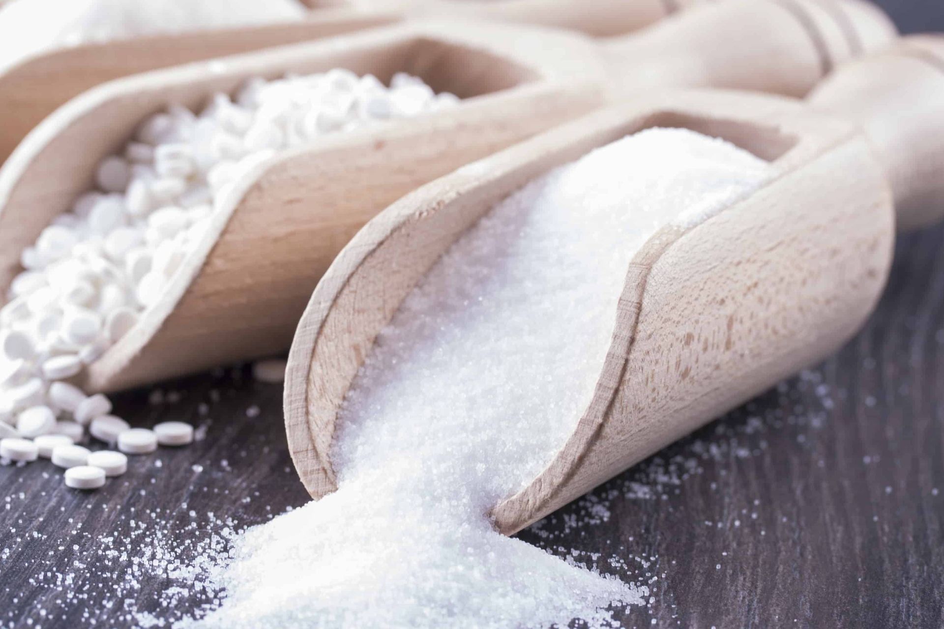  آسپارتام شیرین‌کننده مصنوعی