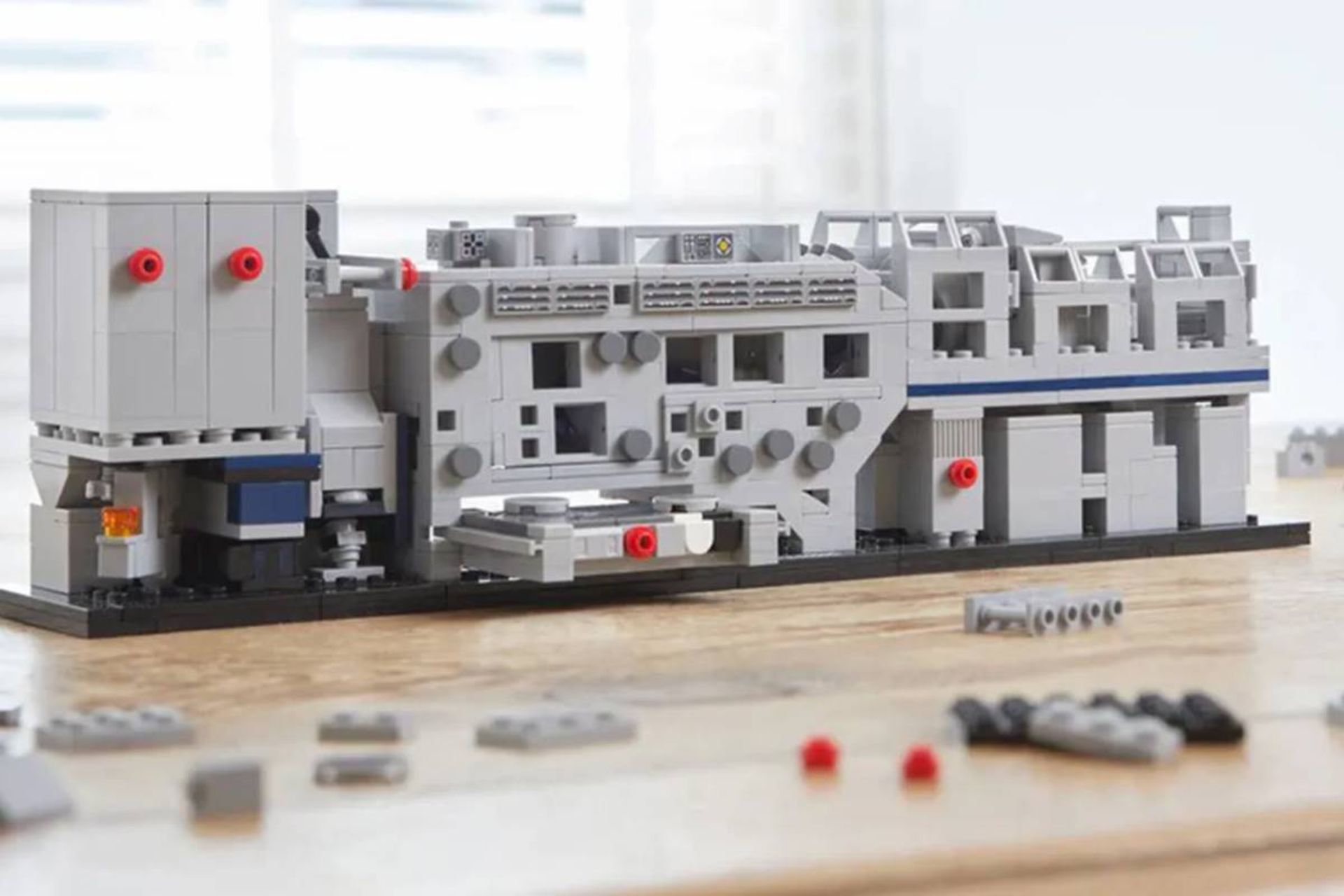 ست لگویی دستگاه تراشه سازی ASML