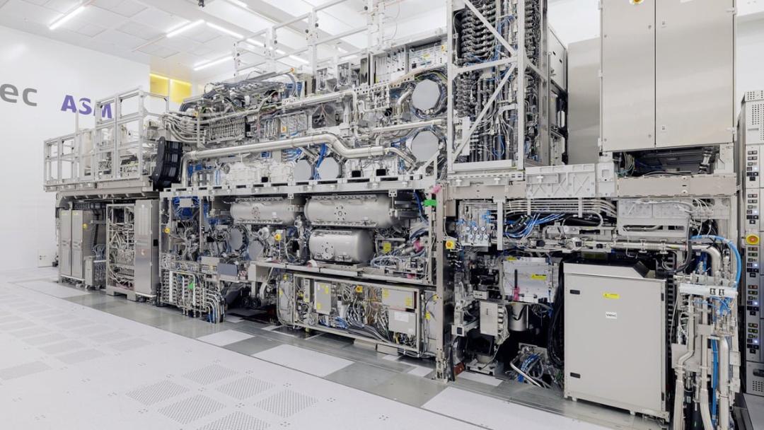 ماشین لیتوگرافی ASML