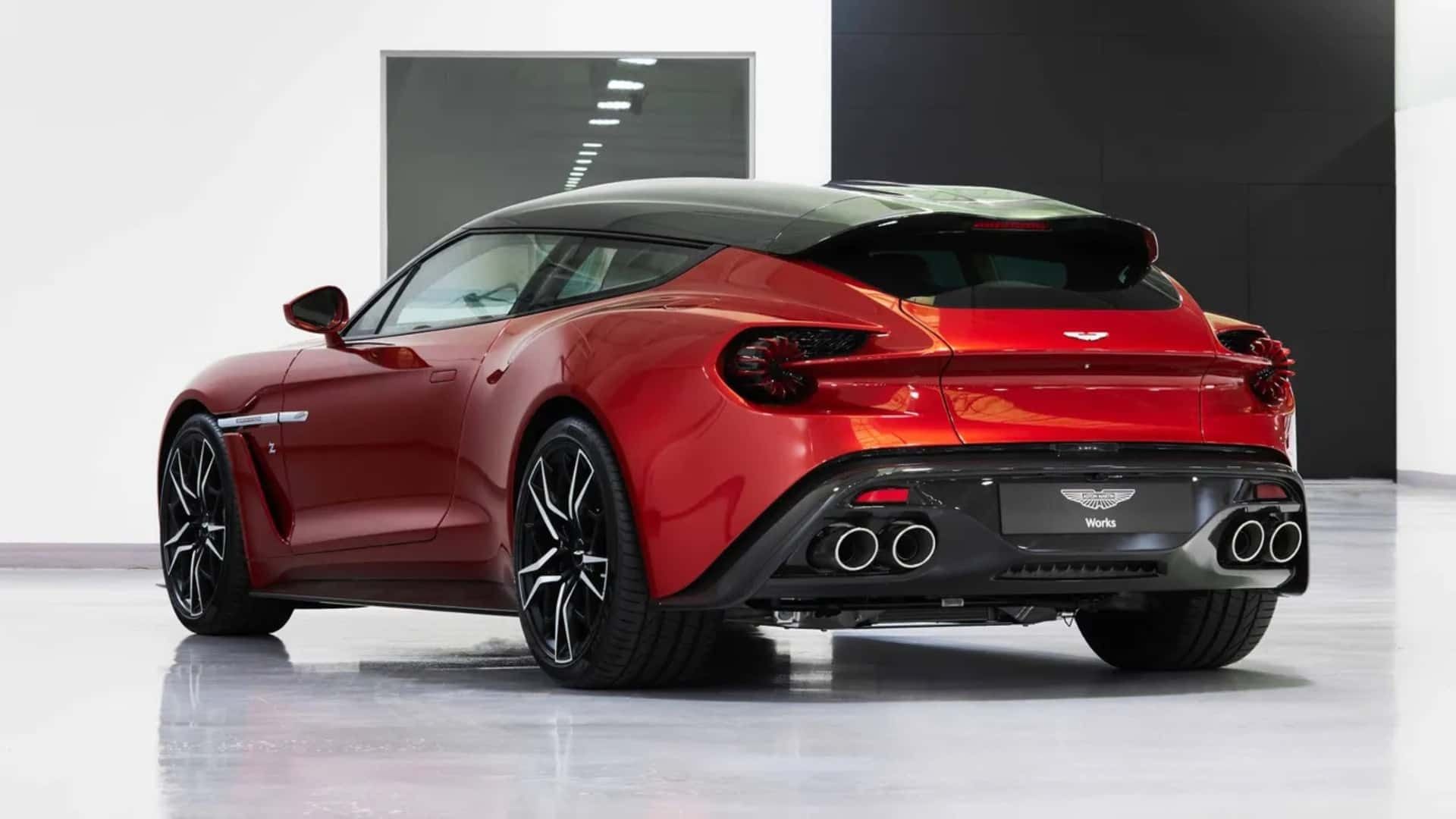 نمای سه‌چهارم عقب استون مارتین Vanquish Shooting Brake Zagato