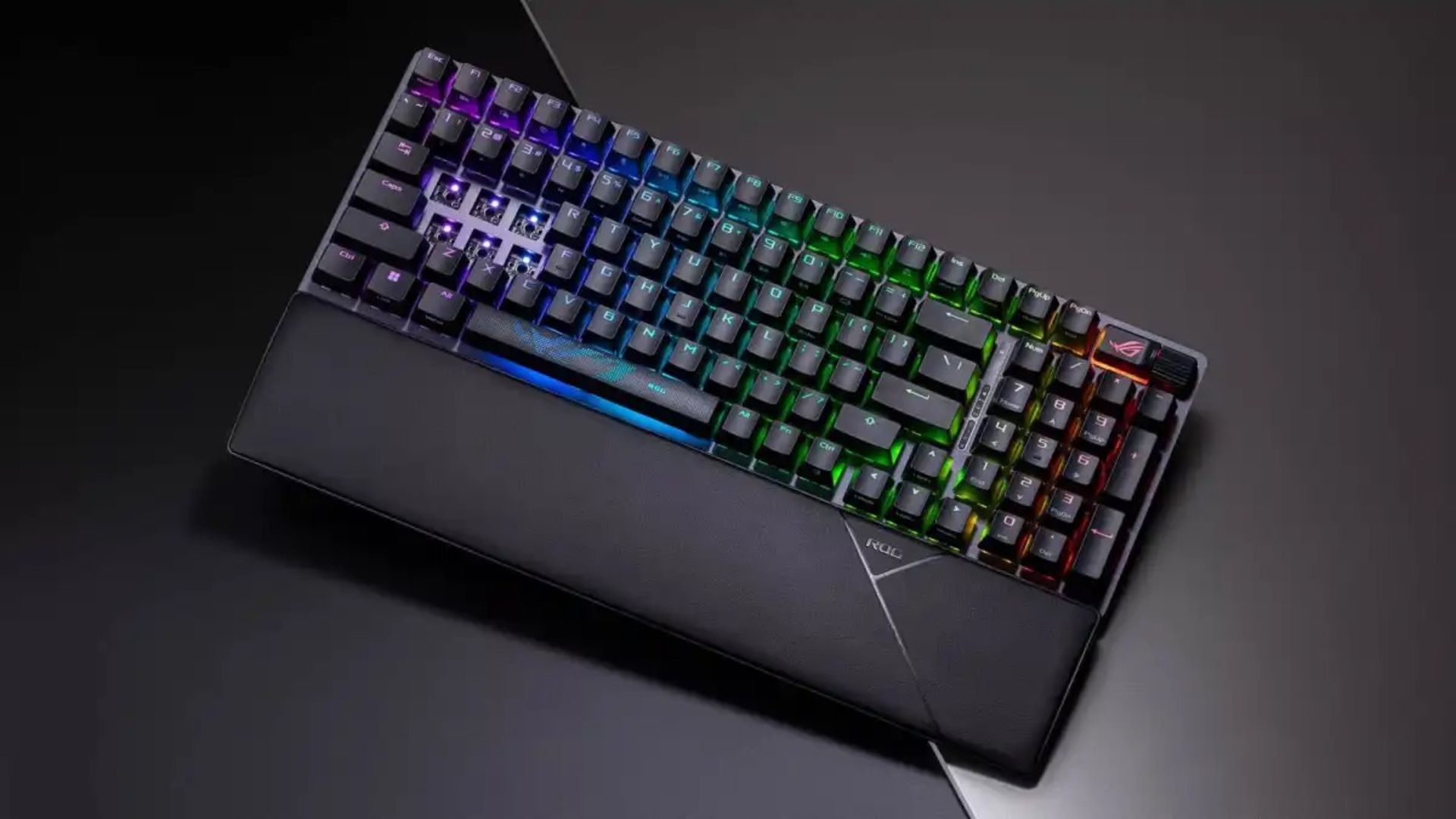 کیبورد مکانیکی Asus ROG Strix Scope II 96