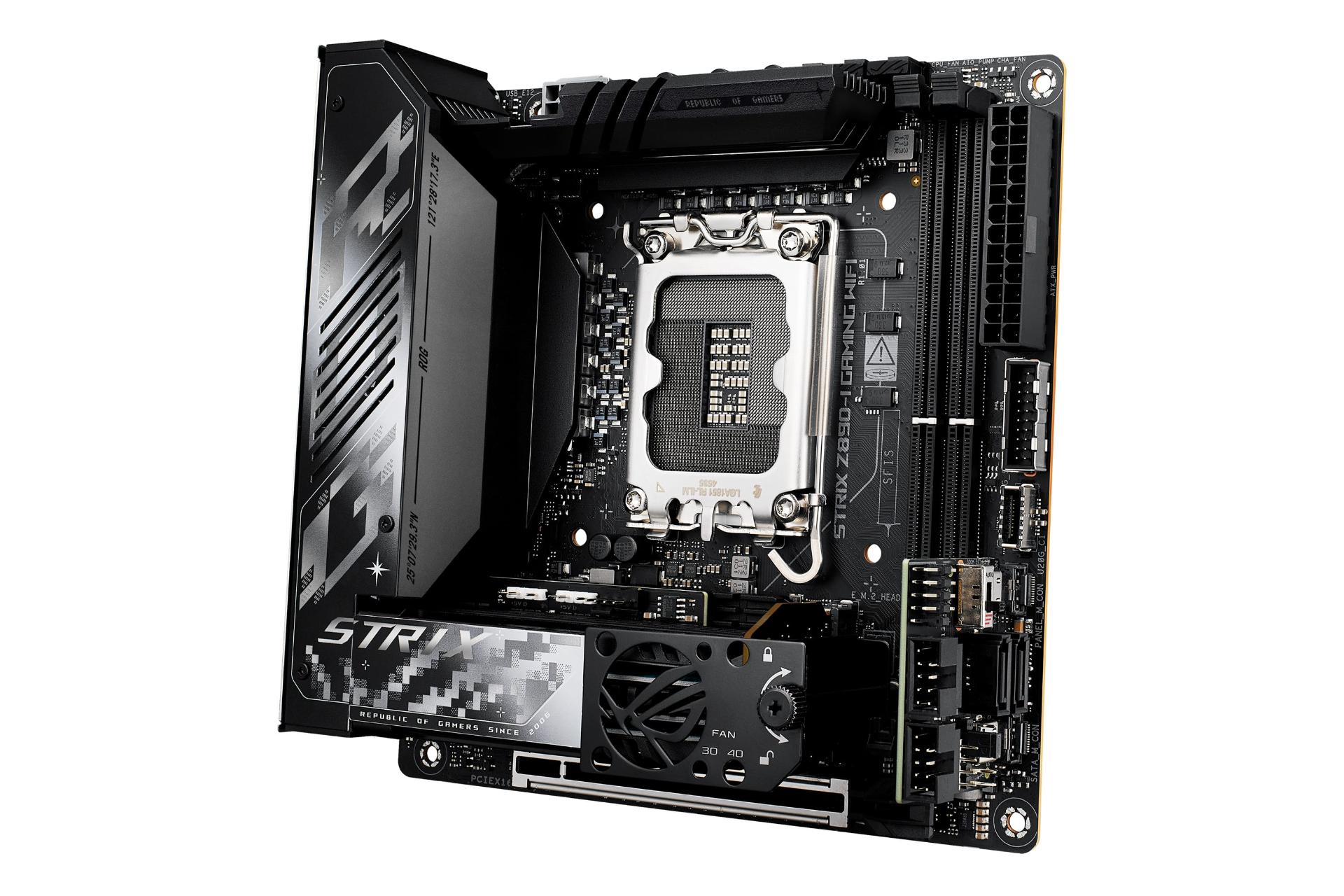 نمای کناری مادربرد ایسوس ASUS ROG STRIX Z890-I GAMING WIFI