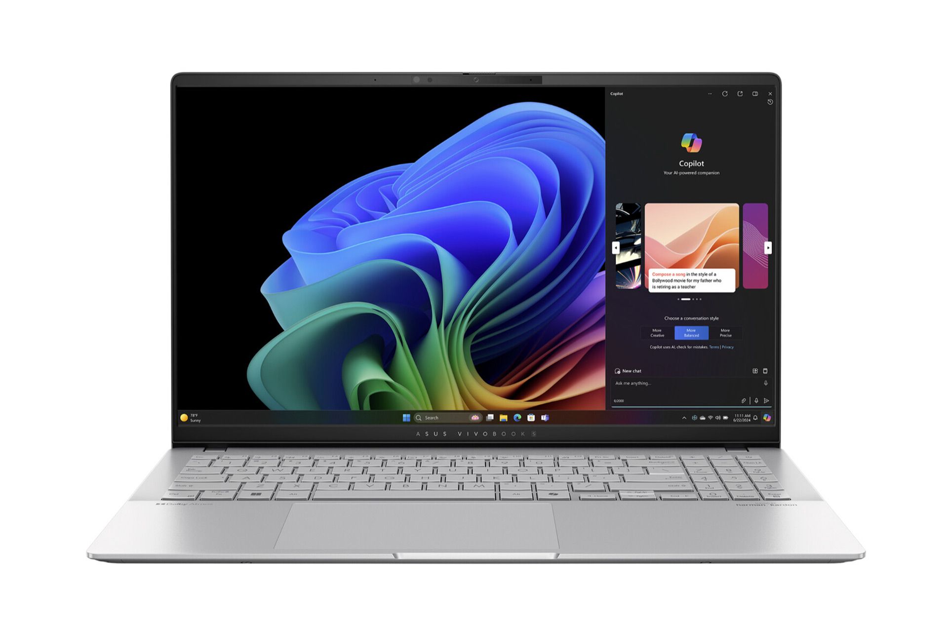 لپ تاپ ASUS Vivobook S 15 از نمای روبرو