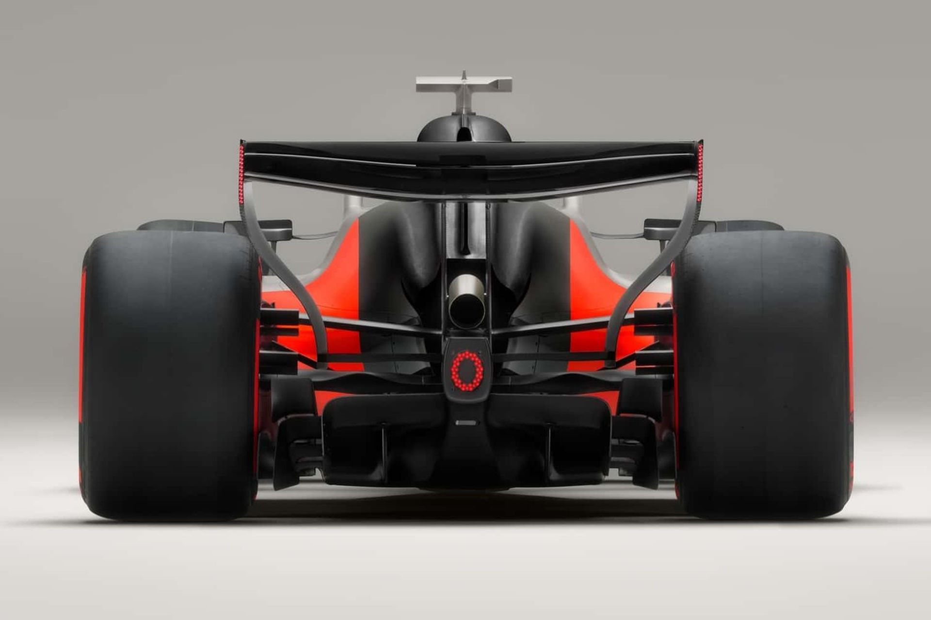 خودرو فرمول یک آئودی R26