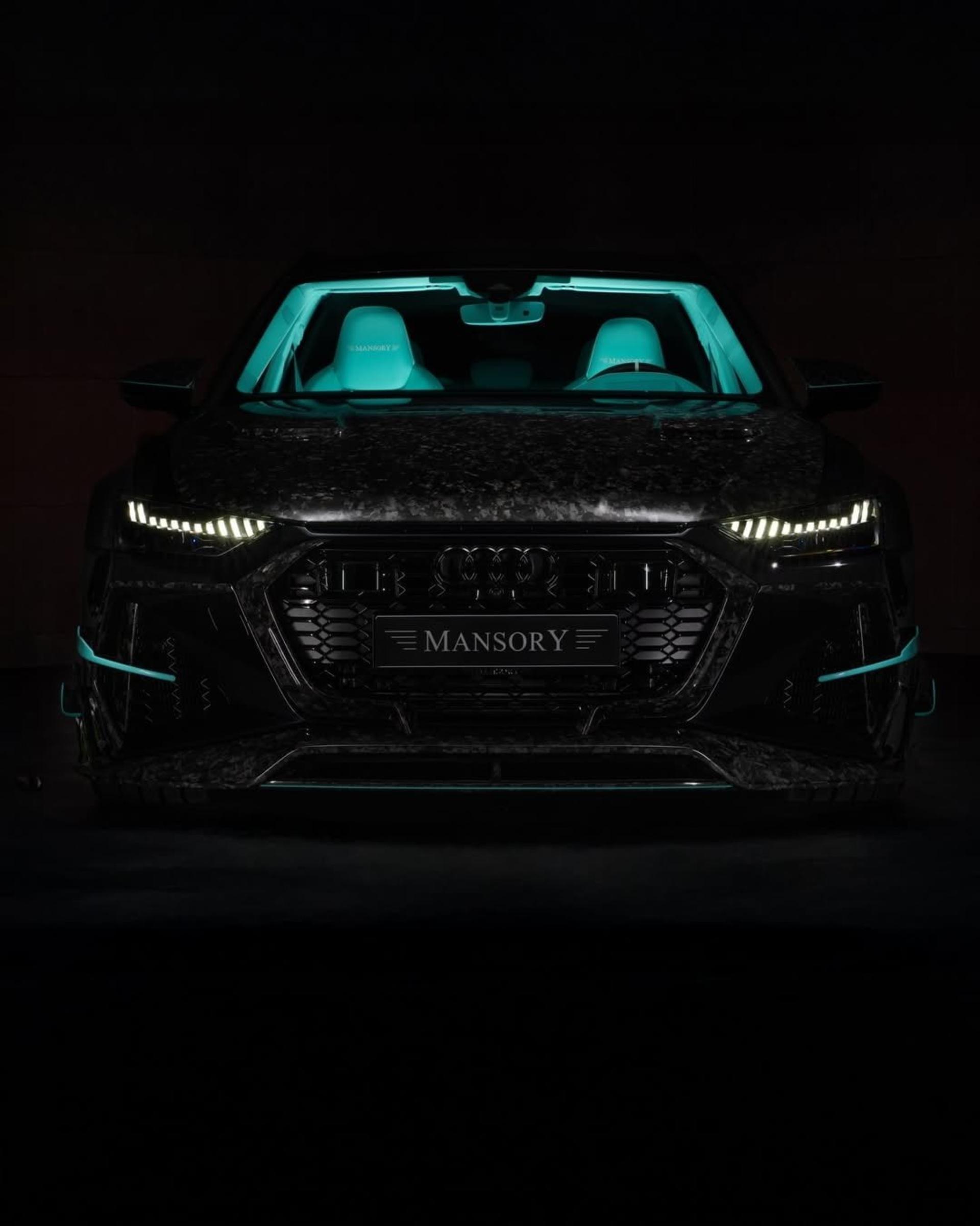 آئودی RS 6 Avant منصوری