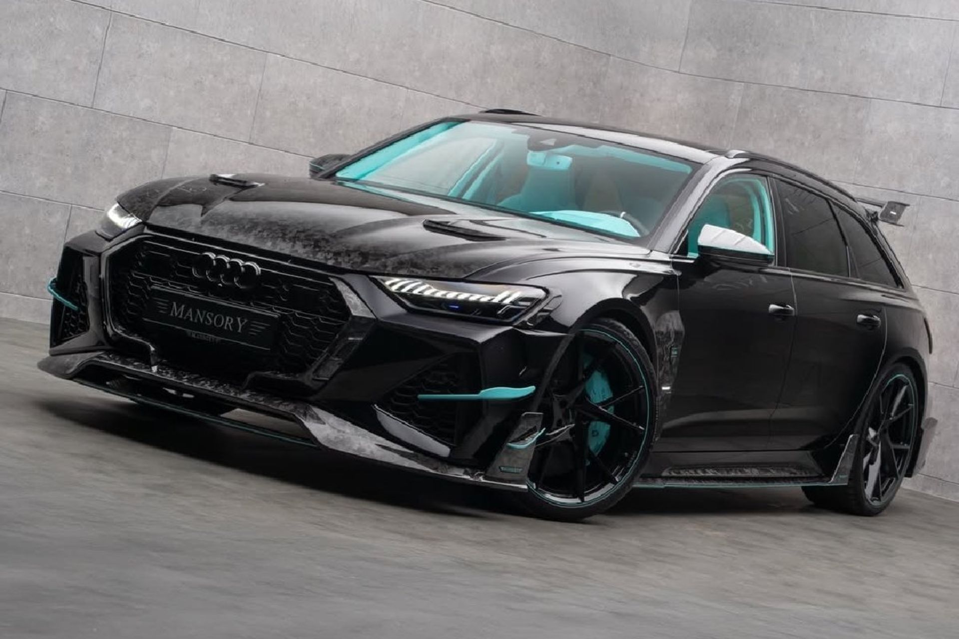 آئودی RS 6 Avant منصوری