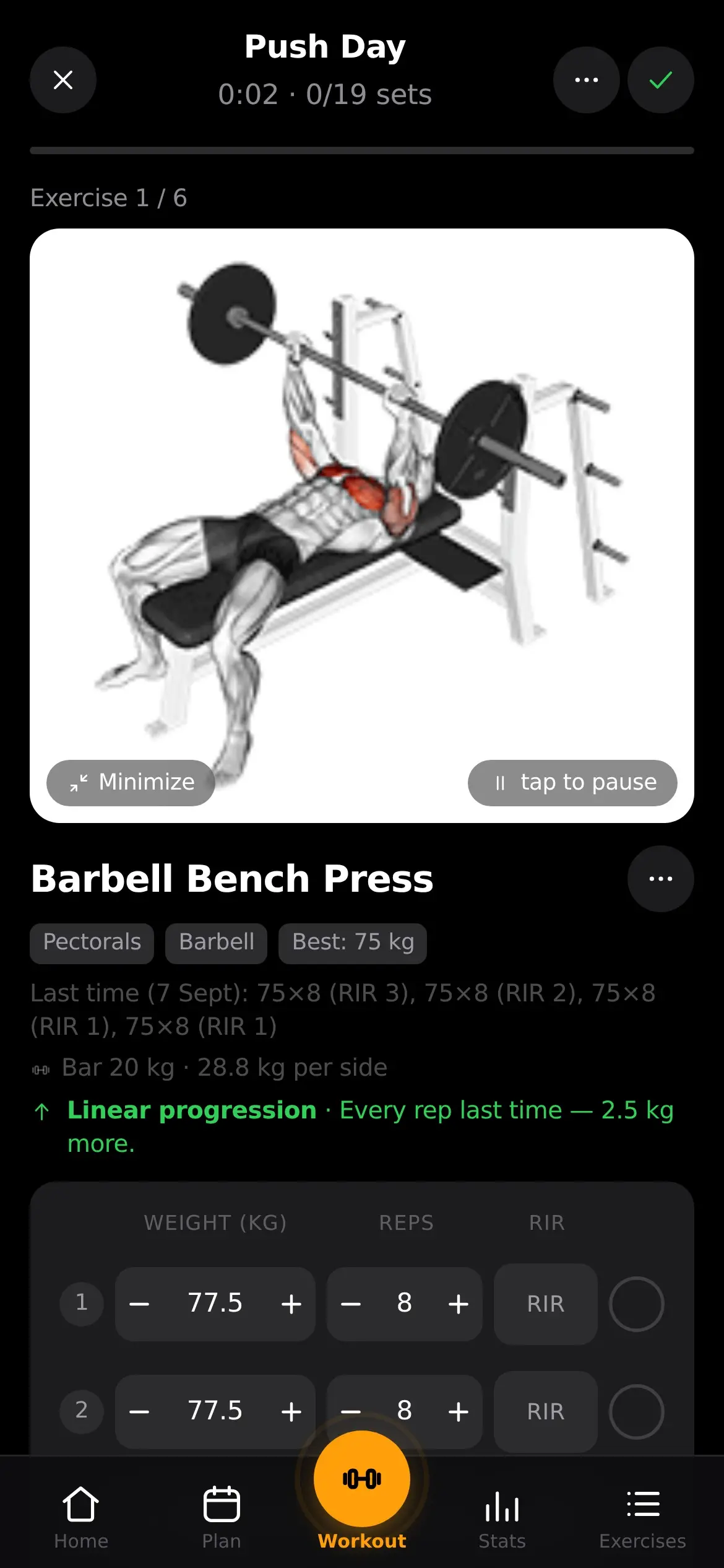 انجام حرکت پرس سینه با هالتر (Barbell Bench Press) روی میز تخت