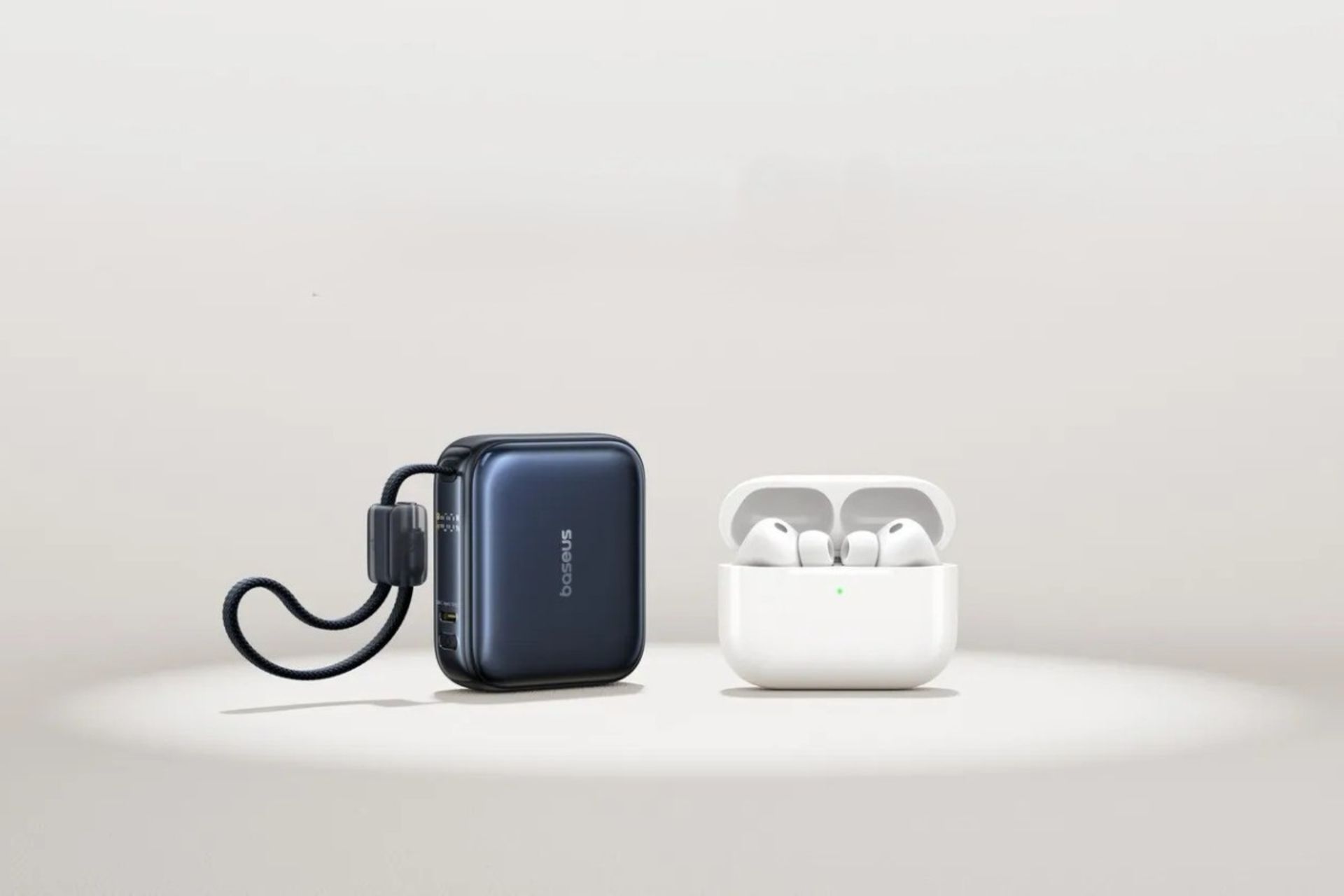 پاوربانک کوچک بیسوس Picogo