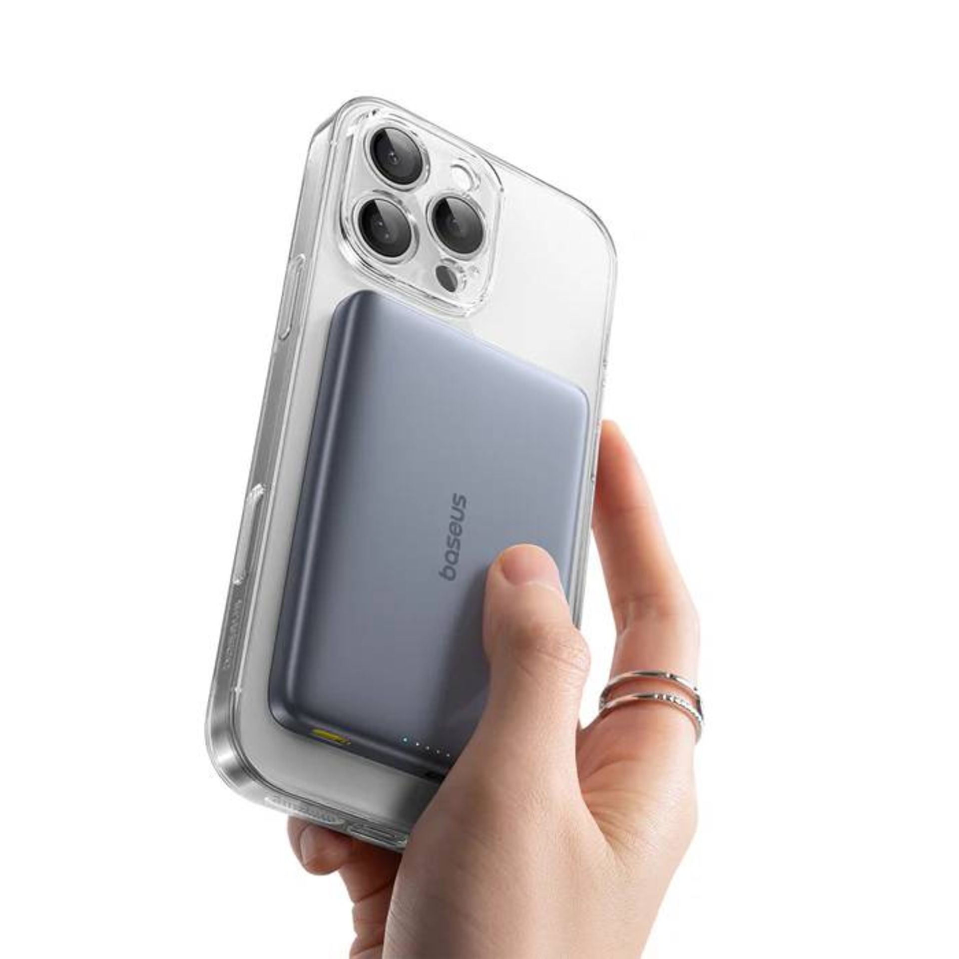 پاوربانک PicoGo Ultra-Slim Qi2 بیسوس