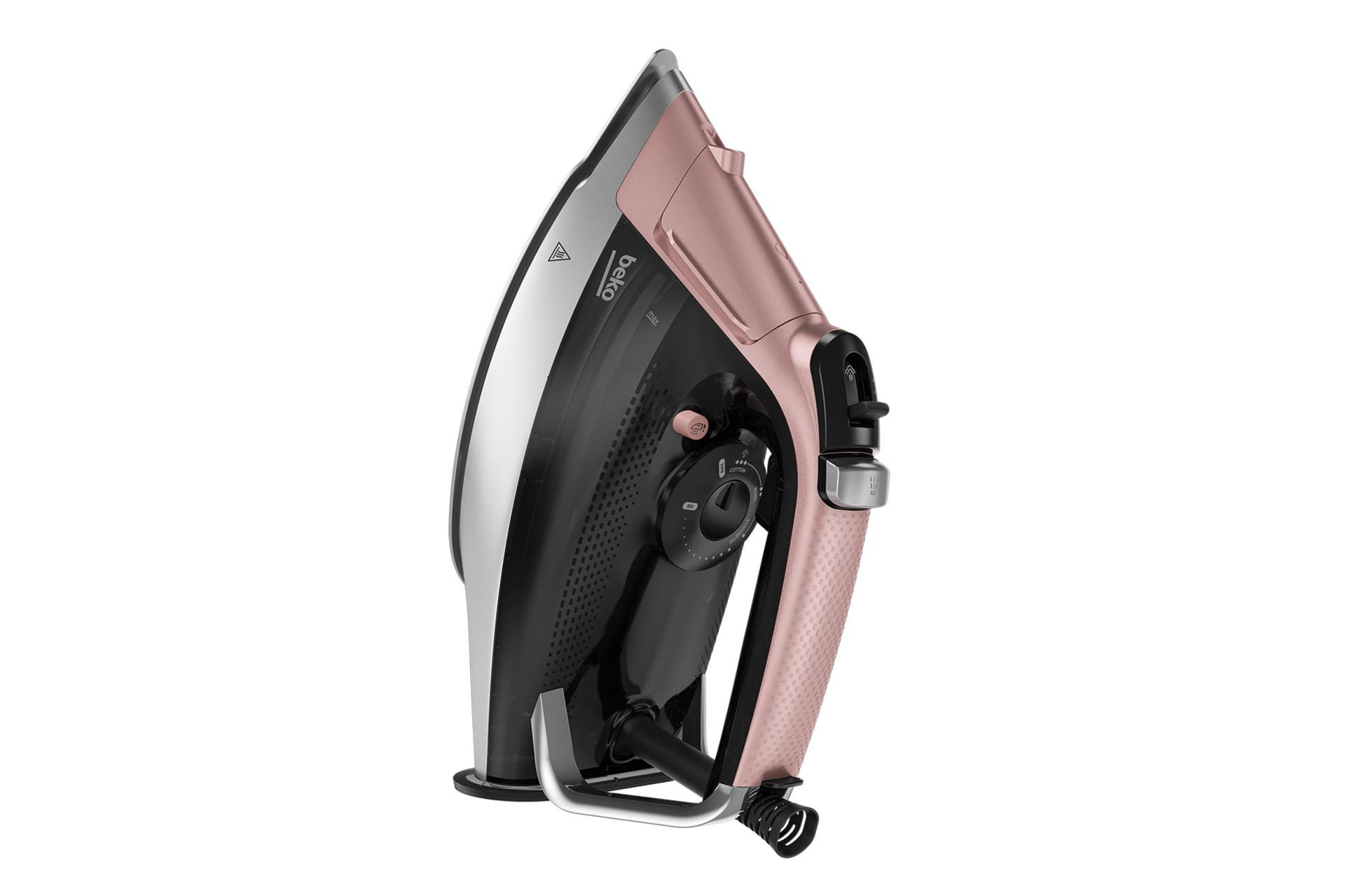 اتو بخار بکو Beko SIM8130P نمای جانبی حالت ایستاده