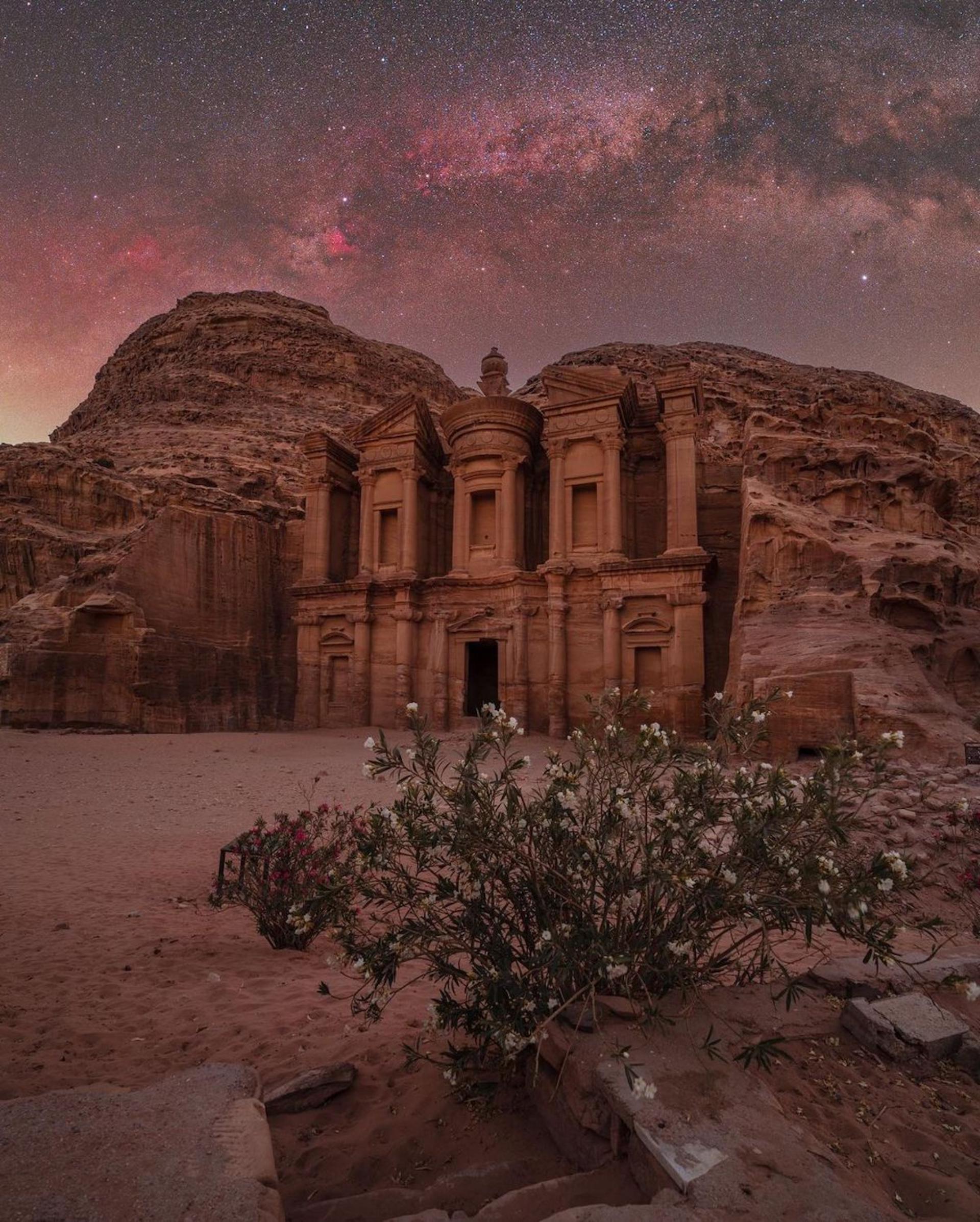 آسمان شب کهشکان طبیعت ساختمان
