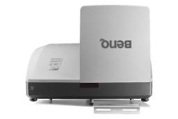 ویدیو پروژکتور بنکیو Benq MW855UST نمای جلو