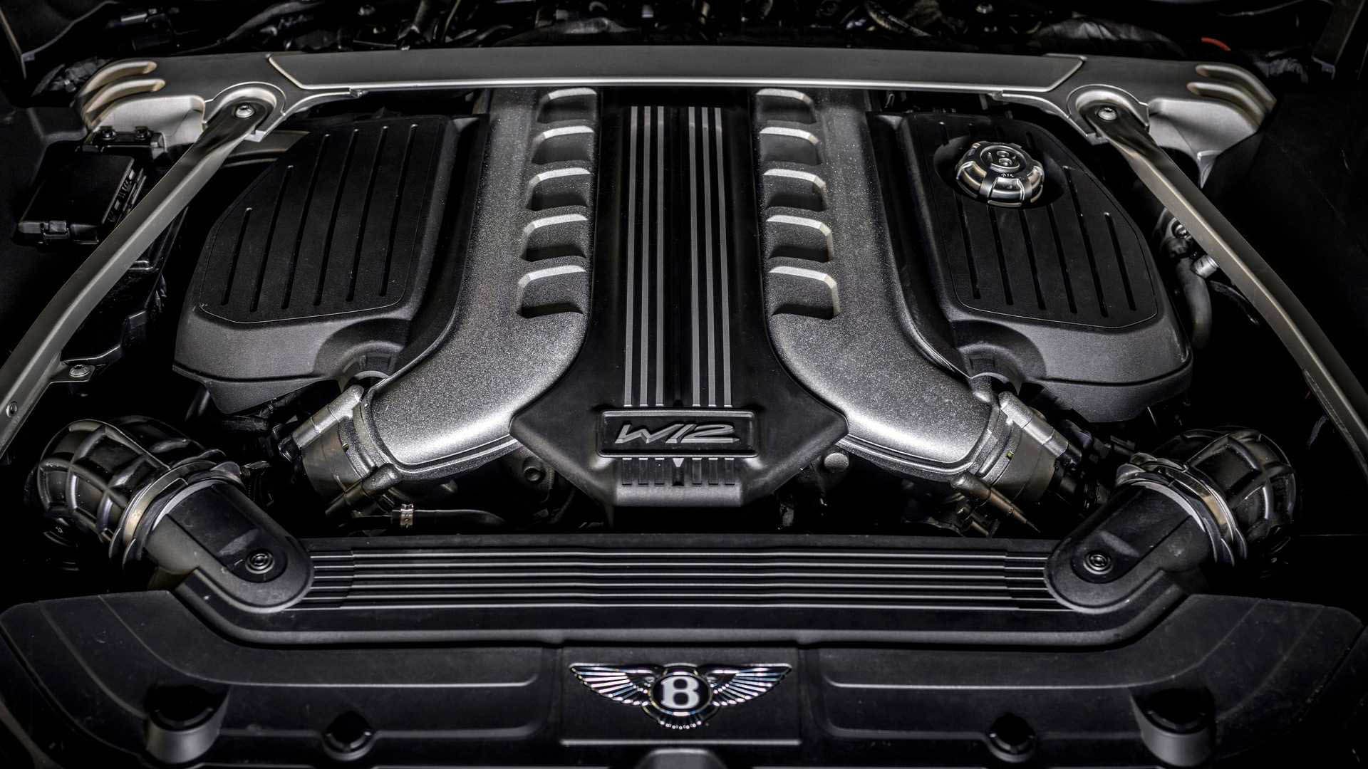 موتور W12 بنتلی از نمای بالا